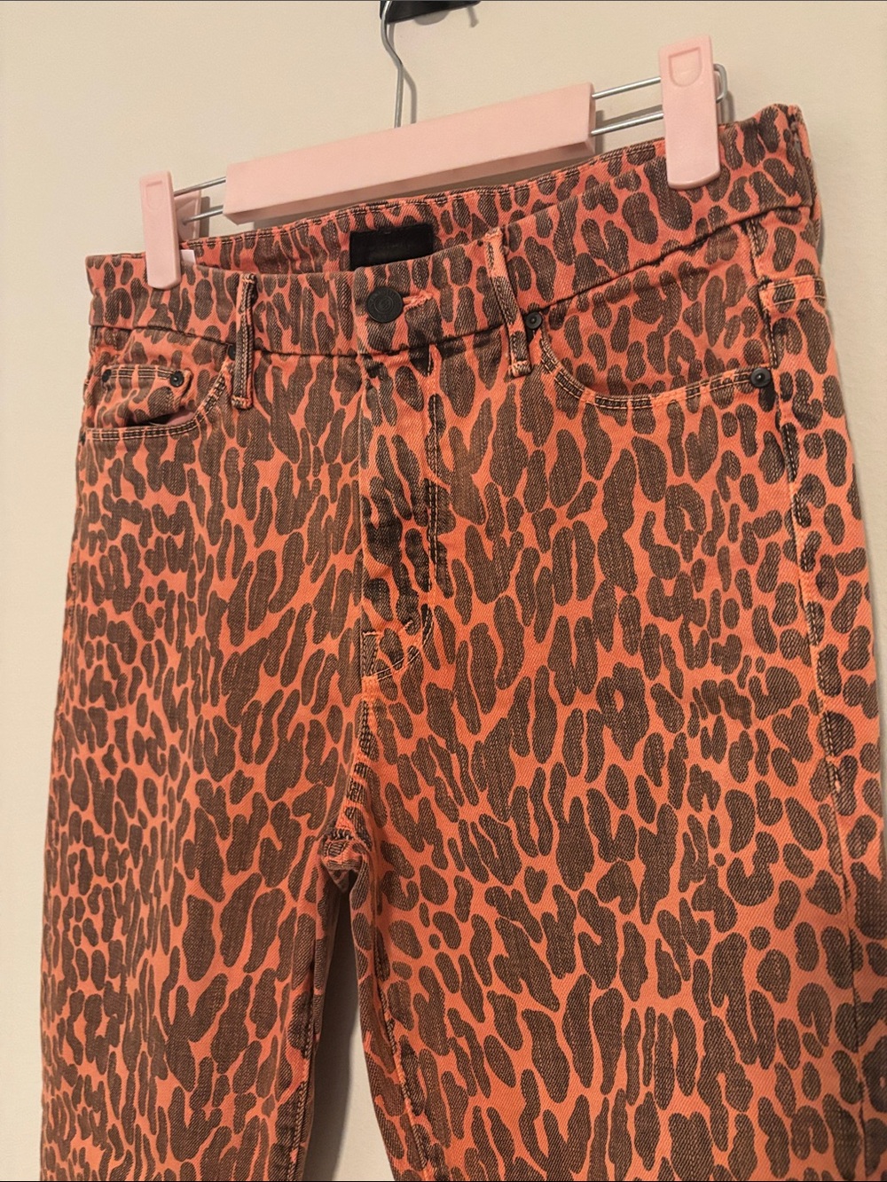 MOTHER high waisted looker ankle fray in animal attractions size 28 - Picture 3 of 8
